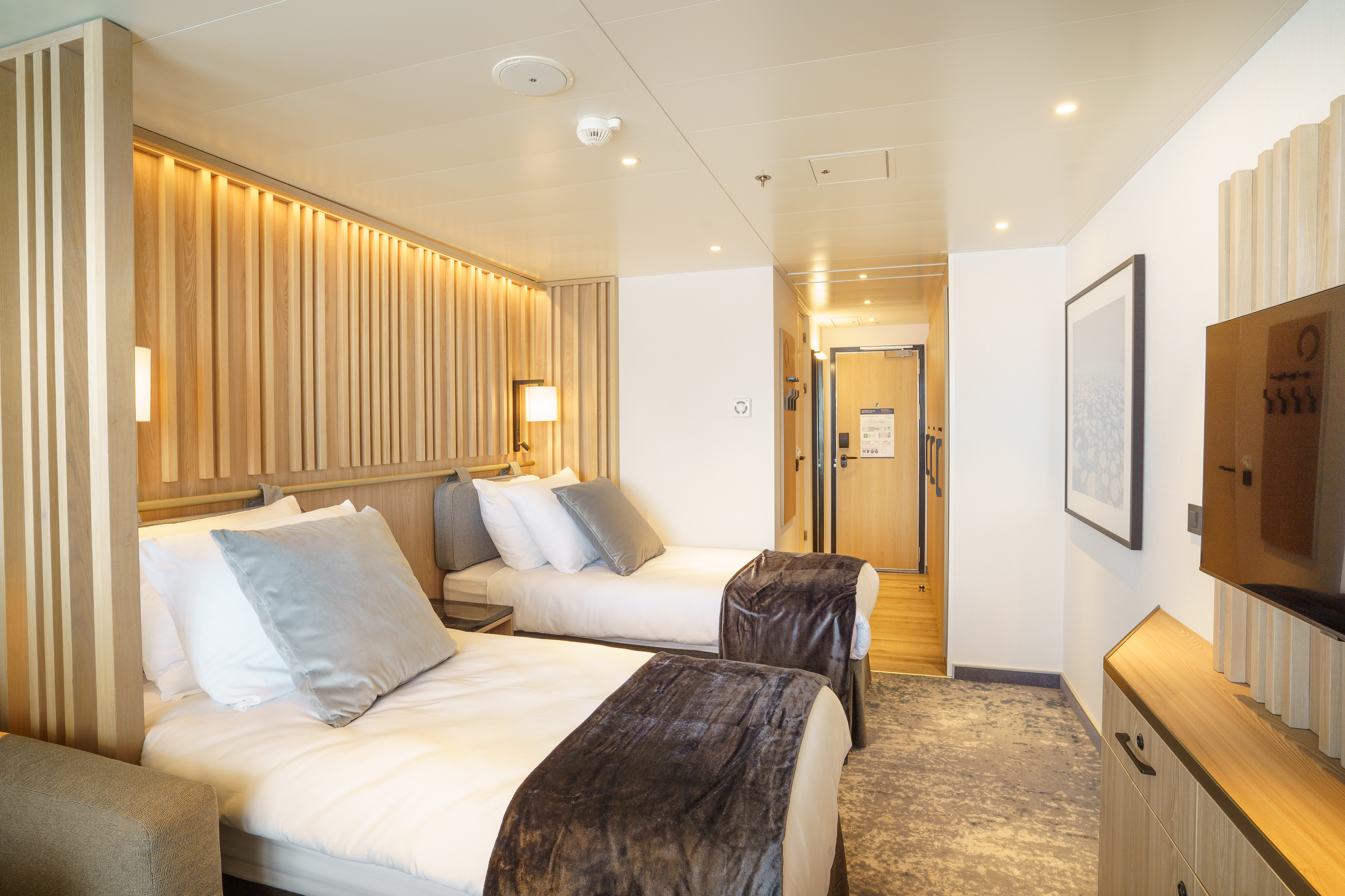 Balcony Suite